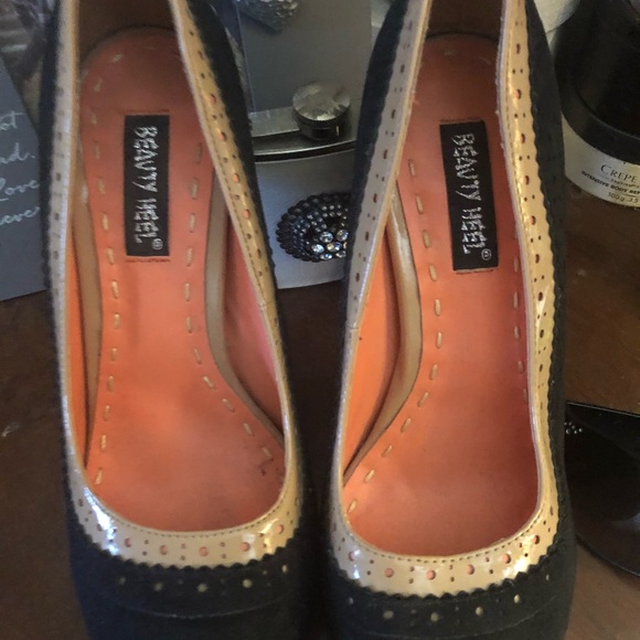 Black high heels sz 10 - Picture 3 of 4